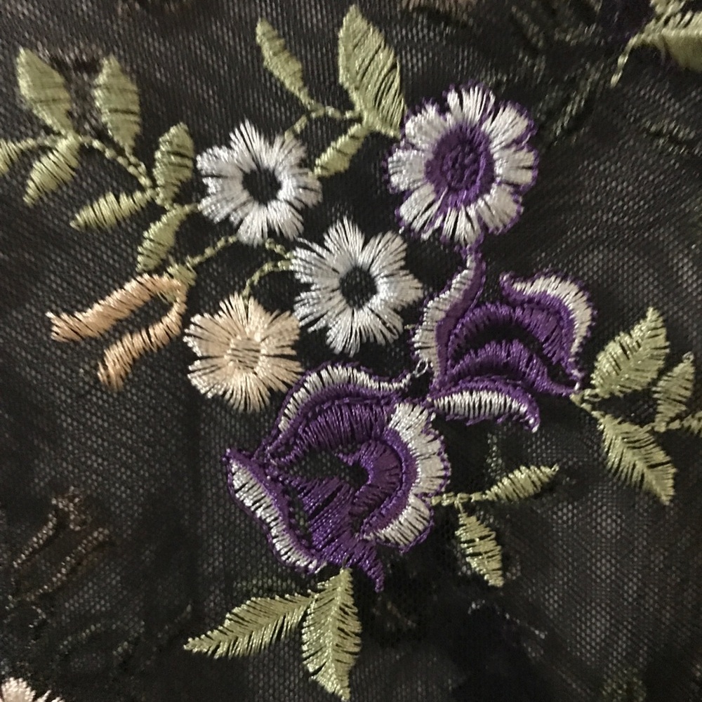 Urban outfitters sheer top - Picture 5 of 5